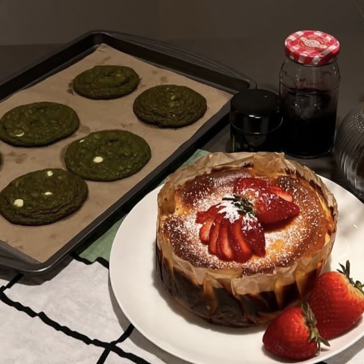Strawberry cheesecake and white chocolate matcha cookie