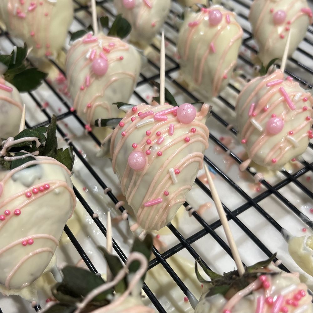 Strawberry chocolates